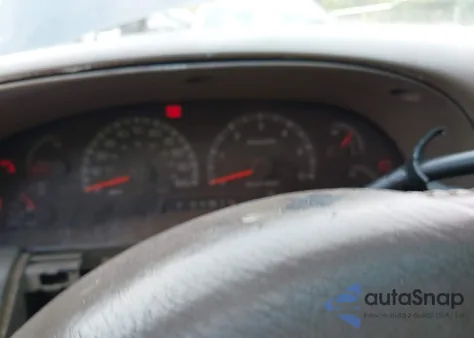 2001 Ford F-150 Harley-Davidson Edition/King Ranch Edition/Lariat/Xlt from USA, damaged, VIN 1FTRW07L71KA37851